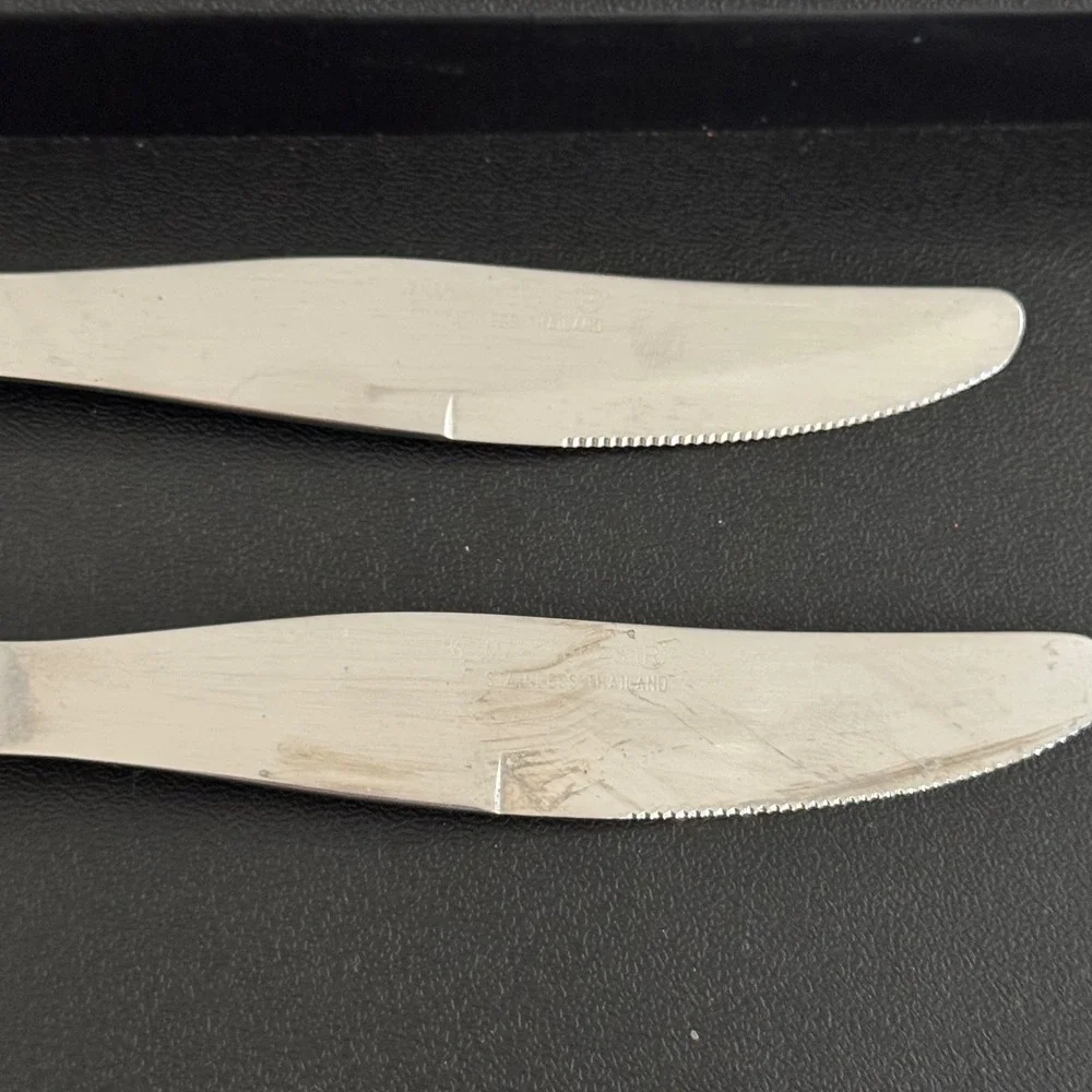 W. MardiGras‎ Butter Knives Replacements Stainless Steel White Handle Spreaders